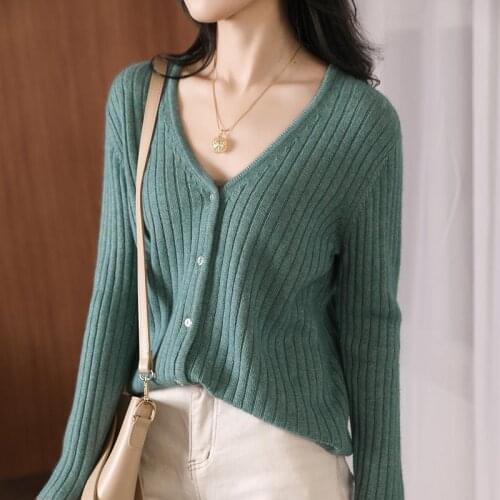 2021 Spring And Autumn WomenS Knit Cardigan Single-Breasted Sweater Loose Korean V-Neck Top Solid Color