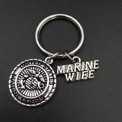 Antique Tone United Stated Military Marine Mom Charm Keychain Stainless Steel Metal Keyring Fashion Jewelry Gift for Wome