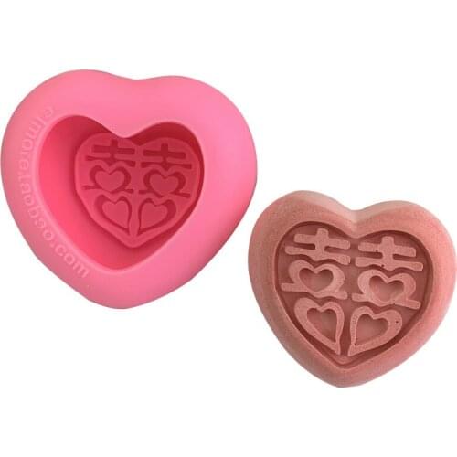 Heart shaped hi word silicone mold Handmade soap gypsum Epoxy decorative decoration mold candle mold