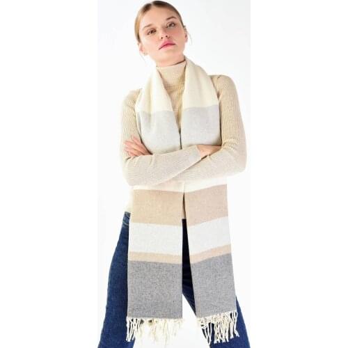 Women Smoked-Gray Pattern Shawl Stylish Design Pleasant View Quality Product 85 Acrylic 15 Polyester Fashion Trend 2021 style For Cold Weather