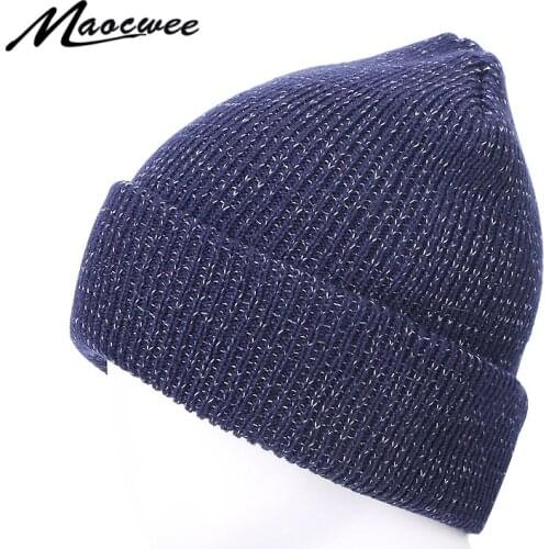 Female Beanies Outdoor Warm Knitted Winter Hats Women Glow Hat Bonnet Trendy Noctilucous Knitted Beanie Hat Solid Color Caps