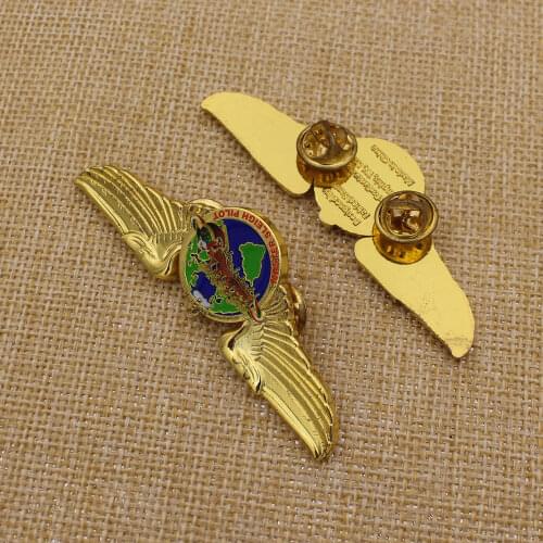 China Manufacturing Custom Metal Wing Badges