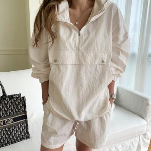 2021 New Fashion Ladies Shorts Suit Korean Chic Pure Color Loose Casual Hooded Pullover Tops + Shorts Sports Two-Piece Sets E534