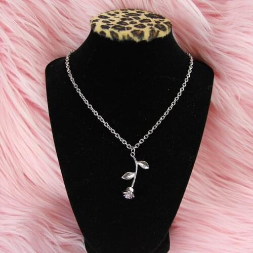 Women Necklaces Set Retro Rose Angel Baby Lock Hanging Clavicle Chain Silver Color Necklace Birthday Party Jewelry