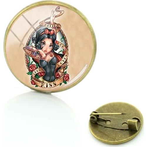 Disney Snow White Head Brooch Brooch Jewelry Glass Cabochon Dome Princess Brooch Trend Jewelry Brooch Accessories