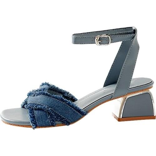 Denim sandal 2021 womens summer Roman shoes with chunky heel and square head with a single strap