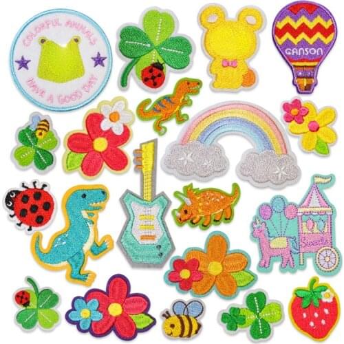 Floral Flower Animals Iron on Patches for Clothing Embroidered Garment Applique Embroidery Patch Clothes Cheongsam DIY Accessory