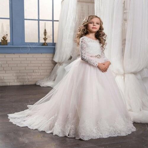 Stunning Flower Girls Dress For Wedding Light Pink Lace Appliques Long Sleeves Bow Sash Birthday Dresses Floor Length 0-12 Year