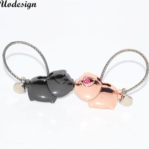 Uodesign cute kiss Pig couple keychain for lover christmas gift women key holder keychain keyring fashion souvenir pendant