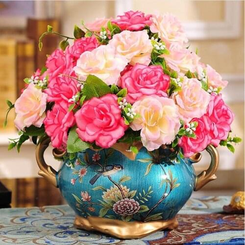 Europe Retro Resin Vase Figurine Home Office Desktop Artificial Flower Pot Ornament Wedding Christmas Decoration Crafts Arts