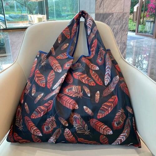 Large Cartoon Shopping Bag Reusable Handbag Foldable Travel Womens Shoulder Bag Fashion Pocket Eco Bag Tote Bag