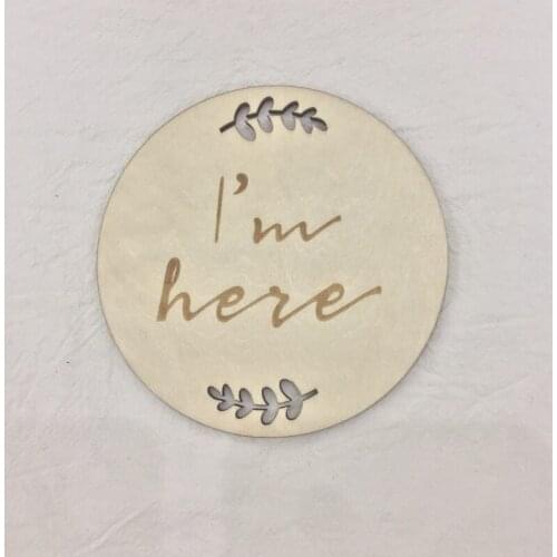Newborn i am here wooden plaque