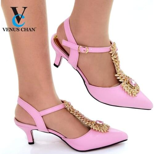 Pink NEW Sexy Women Shoes Chain Crystal Head Peep Toe Fashion Zapatos De Mujer High Heels Classics Femmes Chaussures Sandals