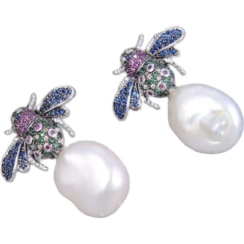 GG Jewelry Natural Freshwater White Coin Pearl Silver Color Plated Cz Pave Insect Stud Earrings Cute For Women