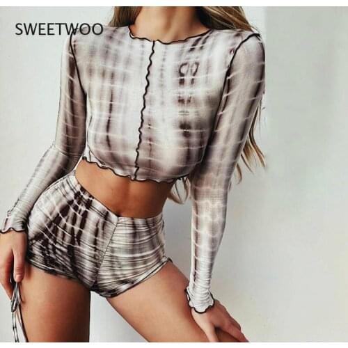 2021 Tassel Activity Clother Female Vintage Stripe Print 2 Piece Set Street Full Crop Top Shorts Ruched Set Sport Slim Set