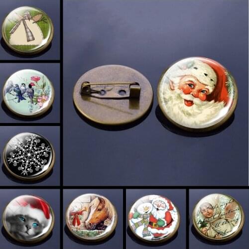 Child Christmas Present Santa Claus Brooch Pin 25mm Crystal Glass Cabochon Vintag Metal Badge Scarf Hat School Bag Accessories