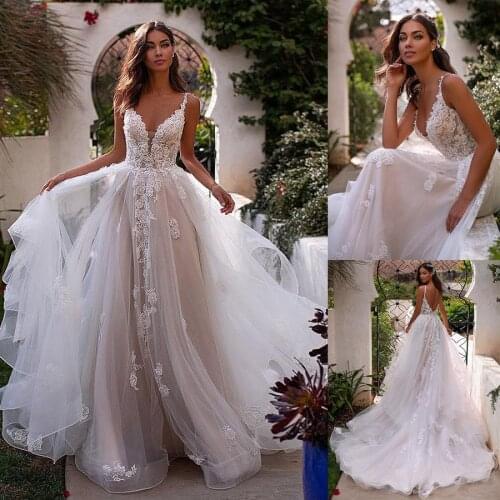 Winsome Tulle V-neck Neckline A-Line Wedding Dresses Champagne Tulle Lace Applique Bridal Dress with Sweep Train