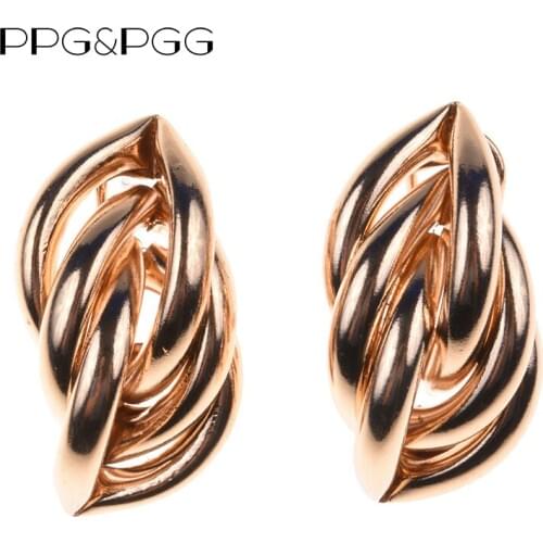 PPG&PGG Hot Sale Cute Korean Earrings Twist Love-knot Rose Gold & Gun black Color Women Earings Fashion Jewelry Lovely Design