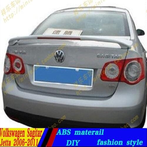 Use for volkswagen sagita/jetta spoiler 2008-2012 with LED spoiler High Quality ABS Material Car Rear Wing Primer Color spoiler
