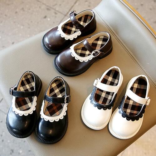 Girls Mary Janes Shoes 2021 Autumn Retro Kids Patent Leather Princess Shoes Square Heeled Dress Shoes Baby Children Dance Party