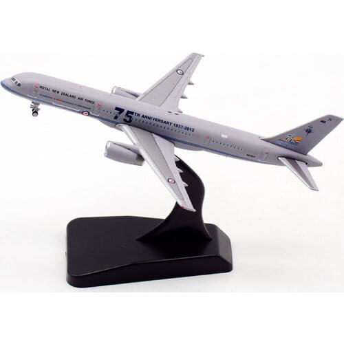 1:400 B757-200 NZ7571 for Royal Newzealand air force plane model alloy Diecast aircraft plane collectible display toy