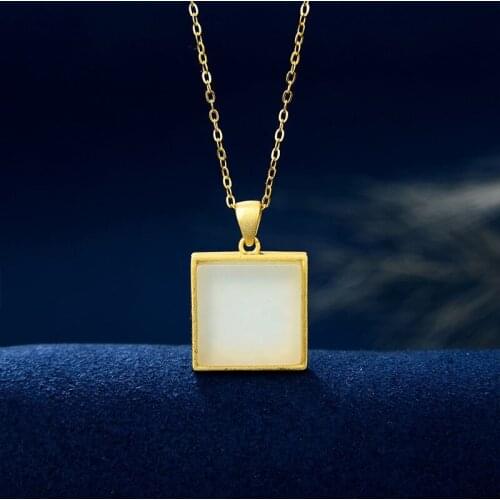 Natural Hetian Jade Square Pendant Necklace Silver Gold Geometric Lucky Pendant Pendant Womens Court Style Clavicle Set Chain