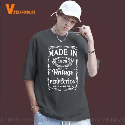 Vintage Born in 1975 T Shirt Cotton Short Sleeve T-shirts Camiseta Clothing Funny New Fashion Father Birthday Tshirt