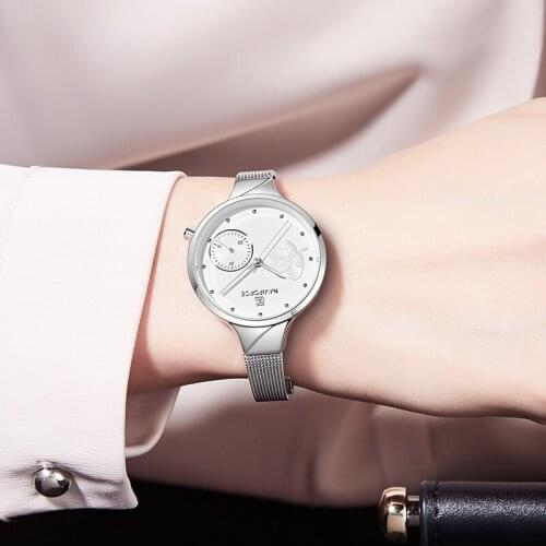 The New NAVIFORCE Watch Women Watches Top Luxury Brand Ladies Creative Steel Bracelet Sliver Watches Girl Clock Relogio Feminino