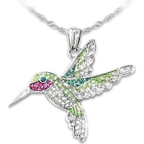Trendy Animal Hummingbird Pendant Necklace Womens Necklace Bohemian Crystal Inlaid Necklace Pendant Accessories Party Jewelry