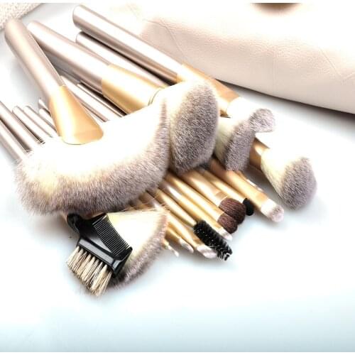 High Quality Professional makeup brushes tools kit make up brush set kabuki highlighter brush eyeshadow maquiage Cosmetic bag