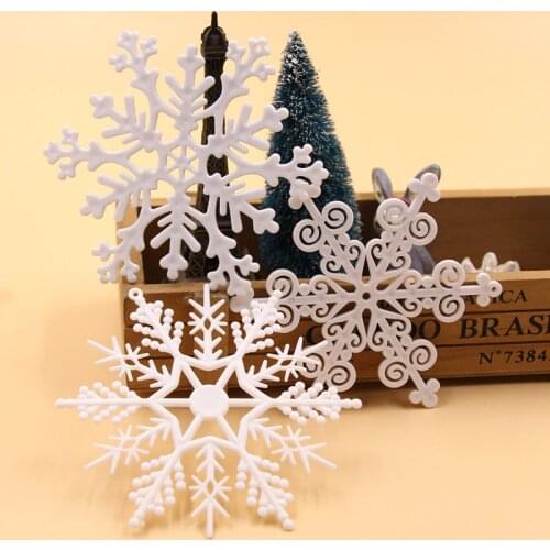 Love type Artificial Snow And Snowflakes