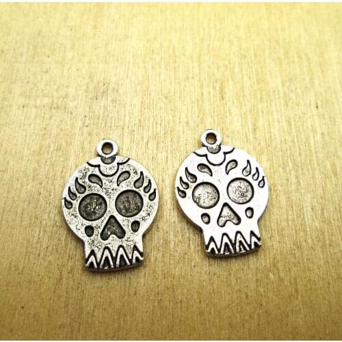 20pcs 22x16mm mexican sugar skull Charm sugar skull charm pendants DIY necklace/ bracelets charms antique silver tone