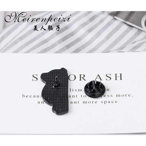 Meirenpeizi Brooches and pins Hard enamel cartoon white Bear pins badges Lapel pins Jackets bag cloth jewelry