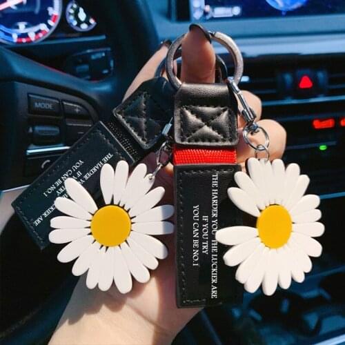 Fashion Flower Keychain For Women Silicone Trinket Charms Daisy Key Chain Girl Car Bag Pendant Keyring Jewelry Gift