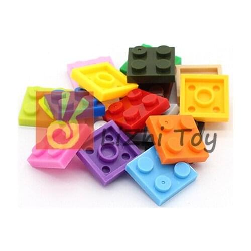 Moc tiles Plate 2*2 3022 Short piece DIY enlighten block bricks Compatible With Assembles Particles 100pcs