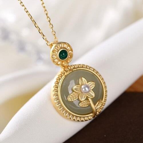 Natural Hetian Jade Gray Jade S925 Sterling Silver High-End Antique Plum Blossom Fashion Graceful Personality Ladies Pendant Nec