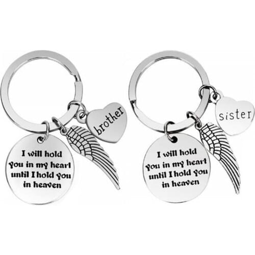 Fashion Mothers Day Gift Brother Sister Keychain I Will Hold You In My Heart Wing Charm Keyring Mommy Family Jewelry Key Chains