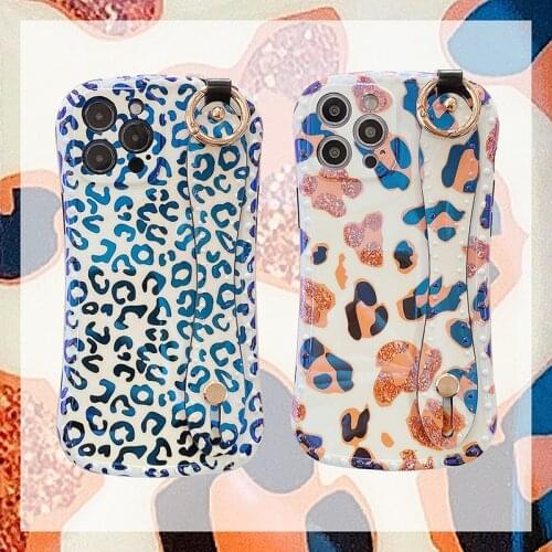 Fashion Shiny Leopard Wrist print Soft silicon phone case for iphone 12 7 8 Plus X XS XR MAX 11 Pro SE 2 10 holder Back Cover