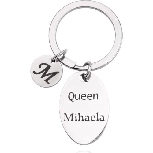 Customized A-Z 26 initials letter keychain queen mihaela keychain fashion ladies personality round key ring jewelry