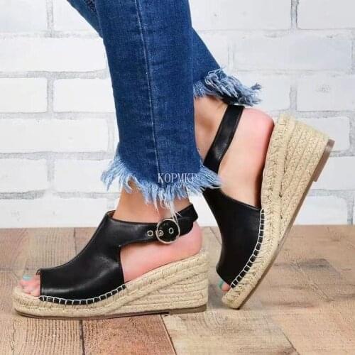 2021 Womens PU Sandals Solid Color Peep Toe Buckle with Decorative Hemp Wedges Sandals Comfortable Summer Sandalias De Mujer