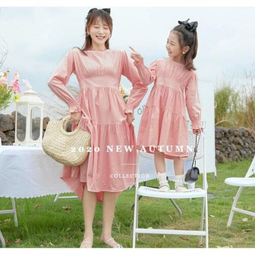 Family Matching Clothing 2021 Spring Summer New Mother and Daughter Dress Kids Dresses for Girls Baby Girl Solid Party Clothes