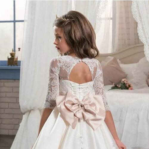 Half Sleelves Flower Girls Dresses For Weddings Jewel Neck Lace Crystals Satin Formal Kids Pageant Dress Girls Formal Party Gown