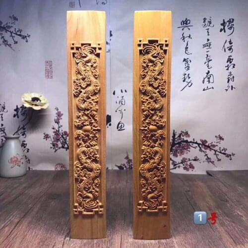 The new Phoenix arborvitae wood meilanzhuju Paperweight carved high oil old material