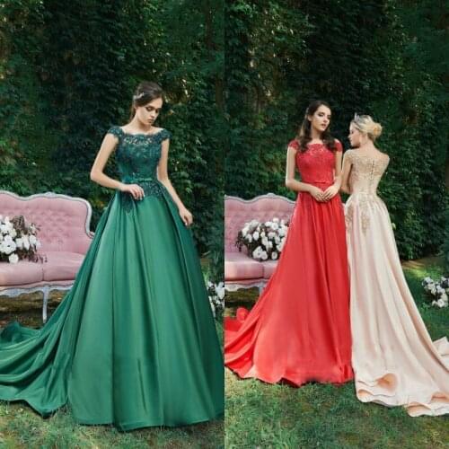 2019 Fashion Evening Dresses Scoop Lace Appliques Prom Gowns Custom Made Sweep Train A Line Party Dress