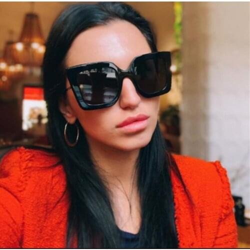 New Fashion Trend Brand Female Sunglasses Classic Retro Elegant Simple Square Frame Versatile High Quality Blackout Sunglasses