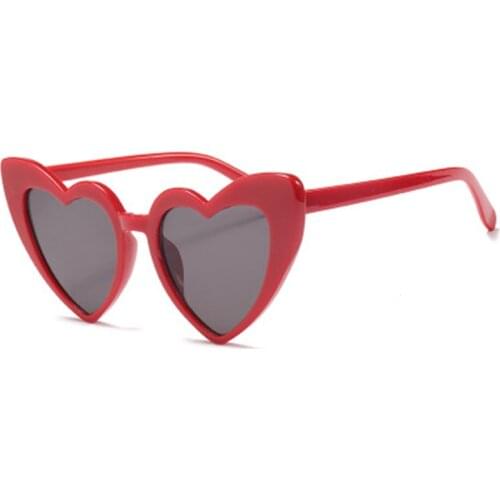 Beautyeye love heart sunglasses women cat eye vintage Christmas gift black pink red heart shape sun glasses for women uv400