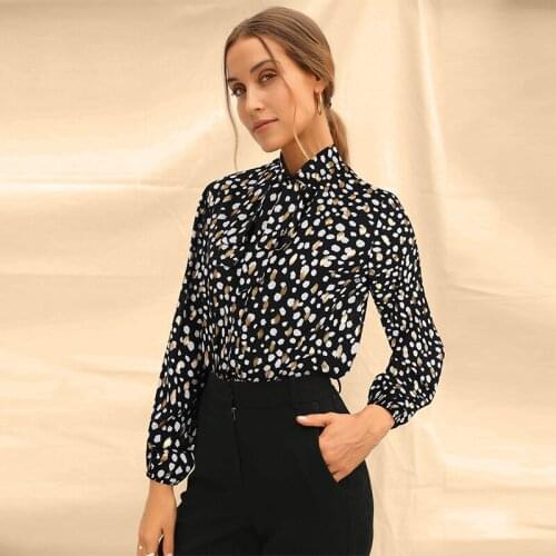 2022 Autumn and Winter Hot Style European and American Womens Long-sleeved Chiffon Printed Shirt Womens Slim Top