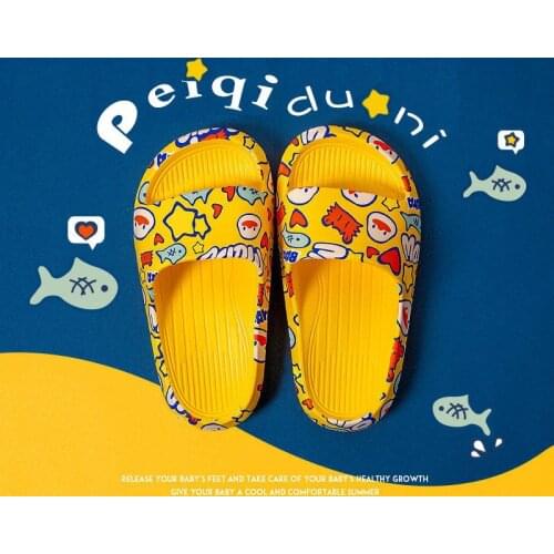 2021 Childrens Slippers Summer Autumn Winter Girl Flip Flops Kids Baby Boy Animal Prints Anti Slip Home Cartoon Bathroom Shoes