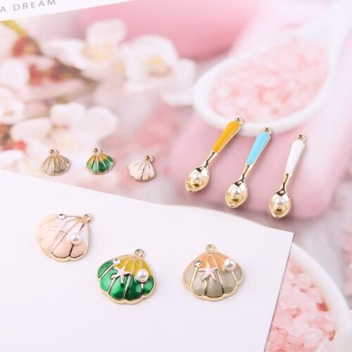 10pcs Pearl Seashell Spoon Enamel Charms Oil Drop Seashell Metal Pendants Charms Floating Earrings DIY Jewelry Accessories FX014