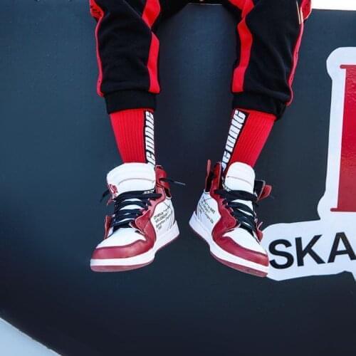 1 Pair Cotton Brand New Fashion Sosks Lightning Women Men Socks High Quality Sports Blaze Street Happy American Boys Sox Set